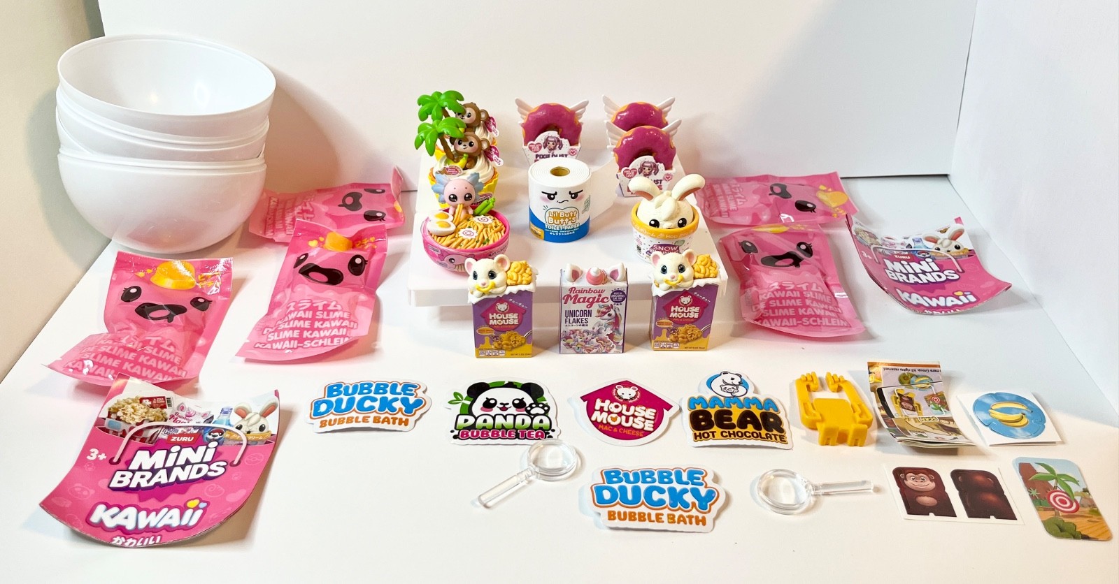 Zuru Mini Brands Kawaii Lot of 26 PCs Minis + Slime + Magnifying Glass + Guide