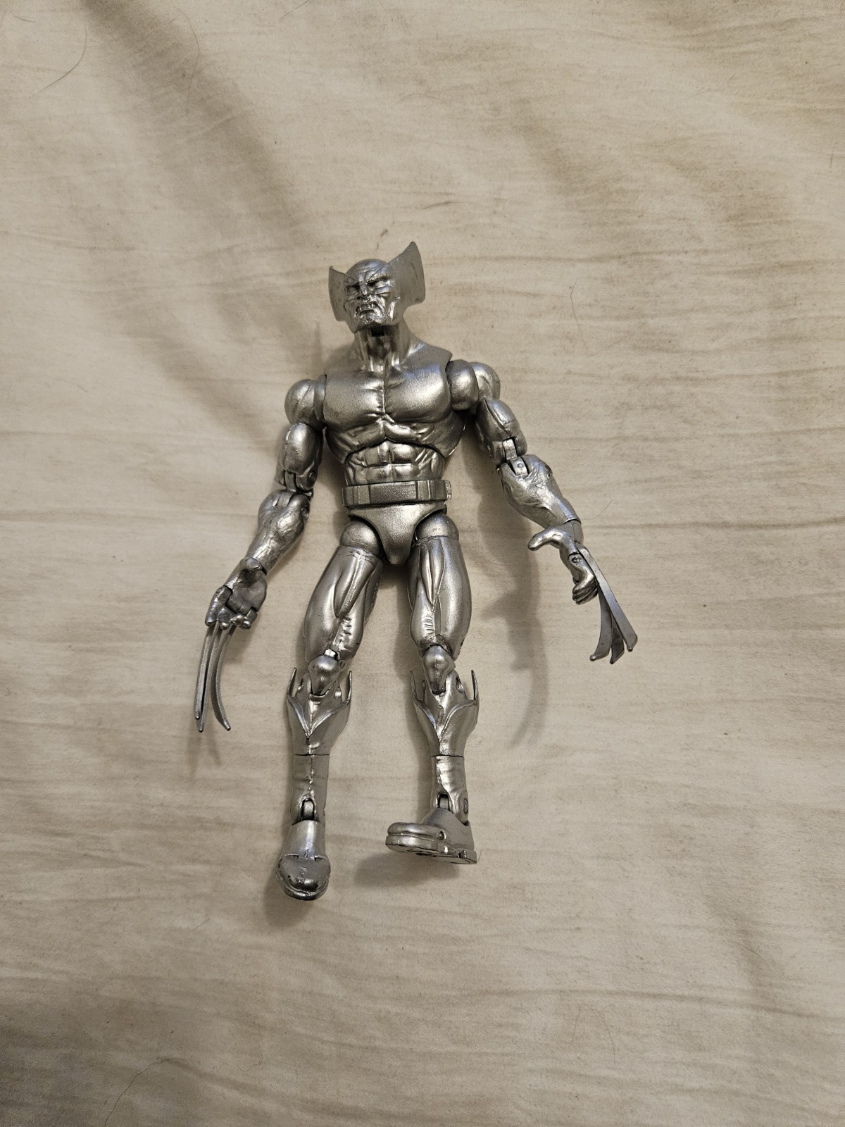 Marvel Legends 25th Anniversary Silver Wolverine Action Figure ( Toys ‘R’ Us Ex)
