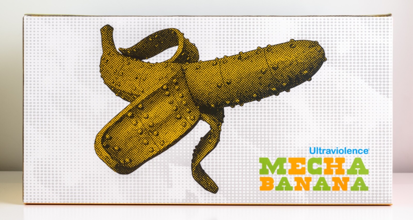 Kozik Mecha Banana 16″ yellow vinyl toy 1 of 50 2011 Ultraviolence
