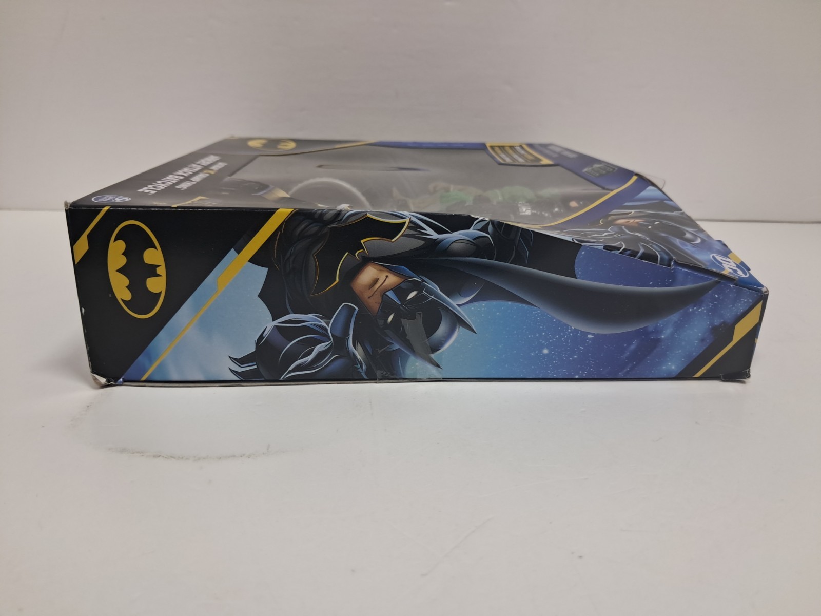Spin Master DC 1ST Edition Batman VS Swamp Thing W/ Attack Cycle Action Figures