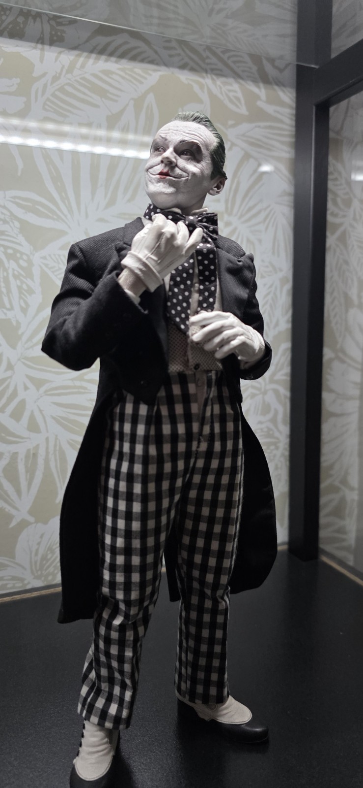 Hot Toys DX14 Batman 1989 The Joker Mime Ver Jack Nicholson 1/6 LOOSE INCOMPLETE