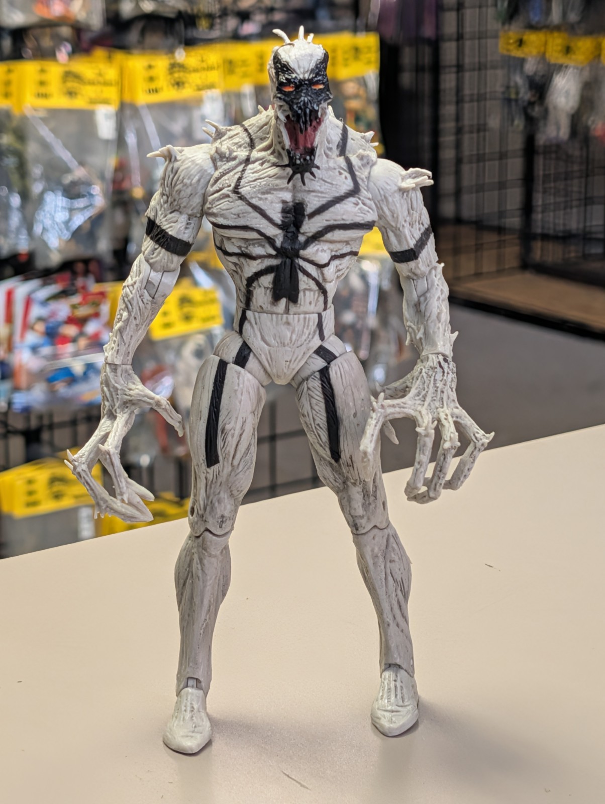 Marvel Select Anti-Venom 7″ Action Figure White Spider-Man Diamond Select Toys