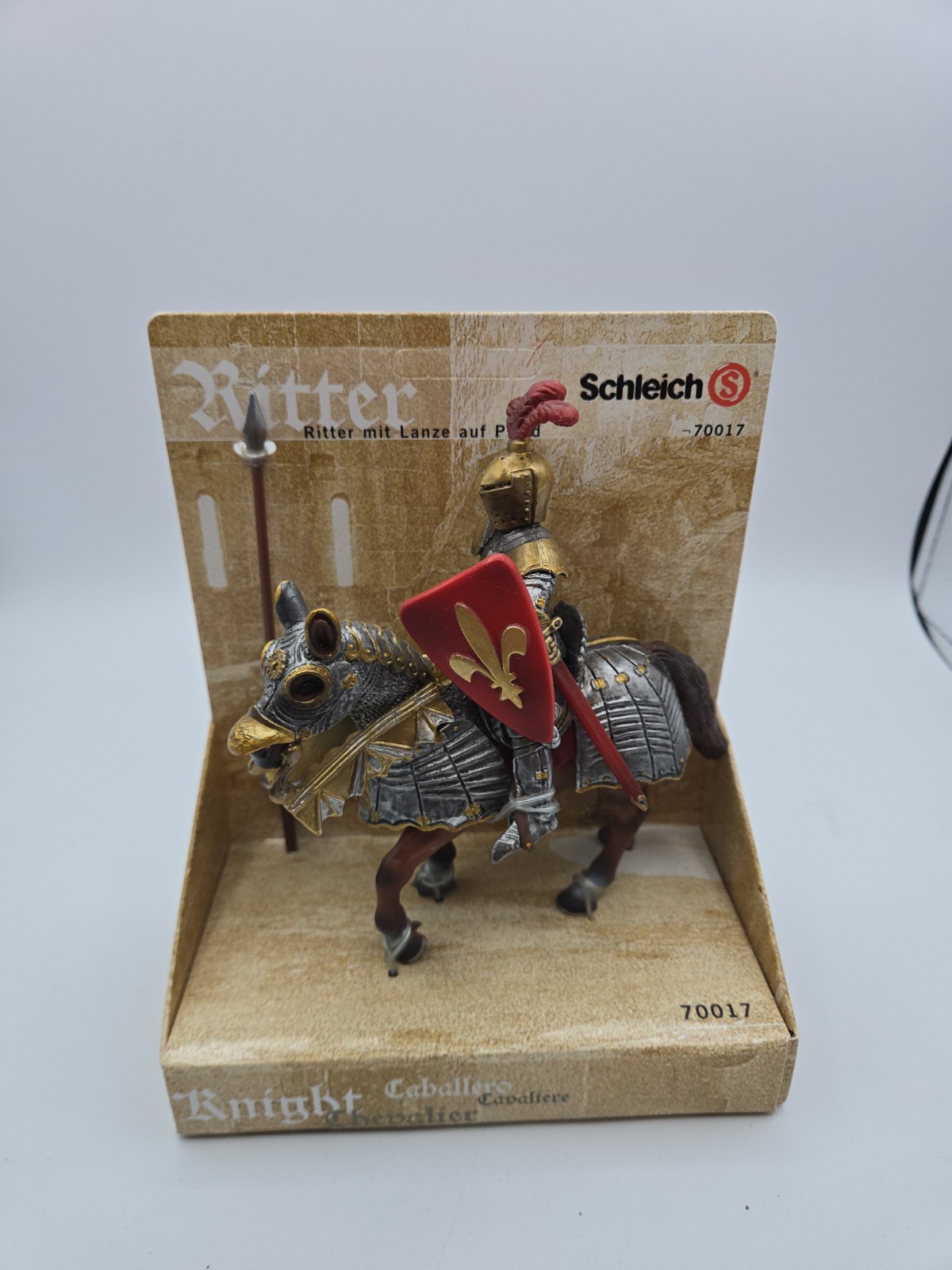 Schleich 70017 Knight with Lance on Horse Red and Gold Retired World Of Knights