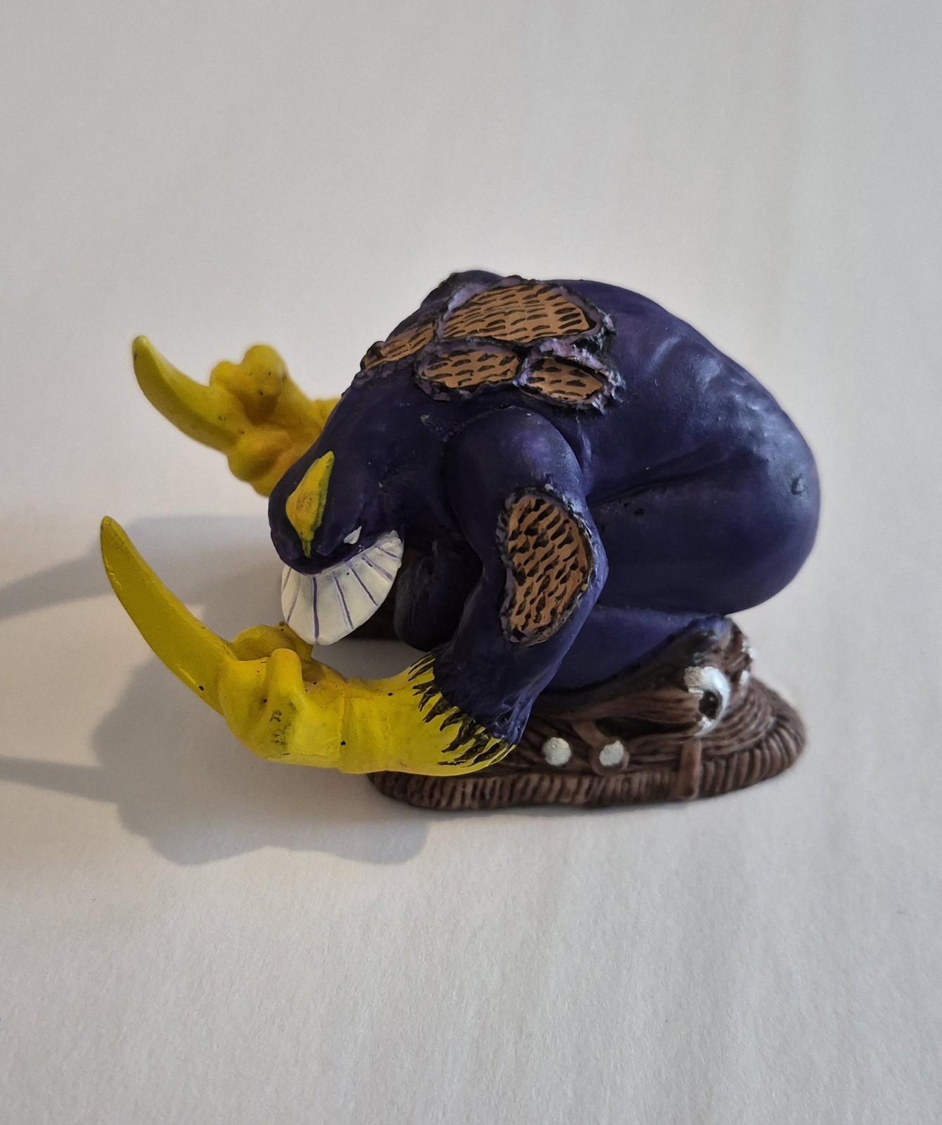 2010 Hastings Exclusive THE MAXX Battle Damaged LTD Ed