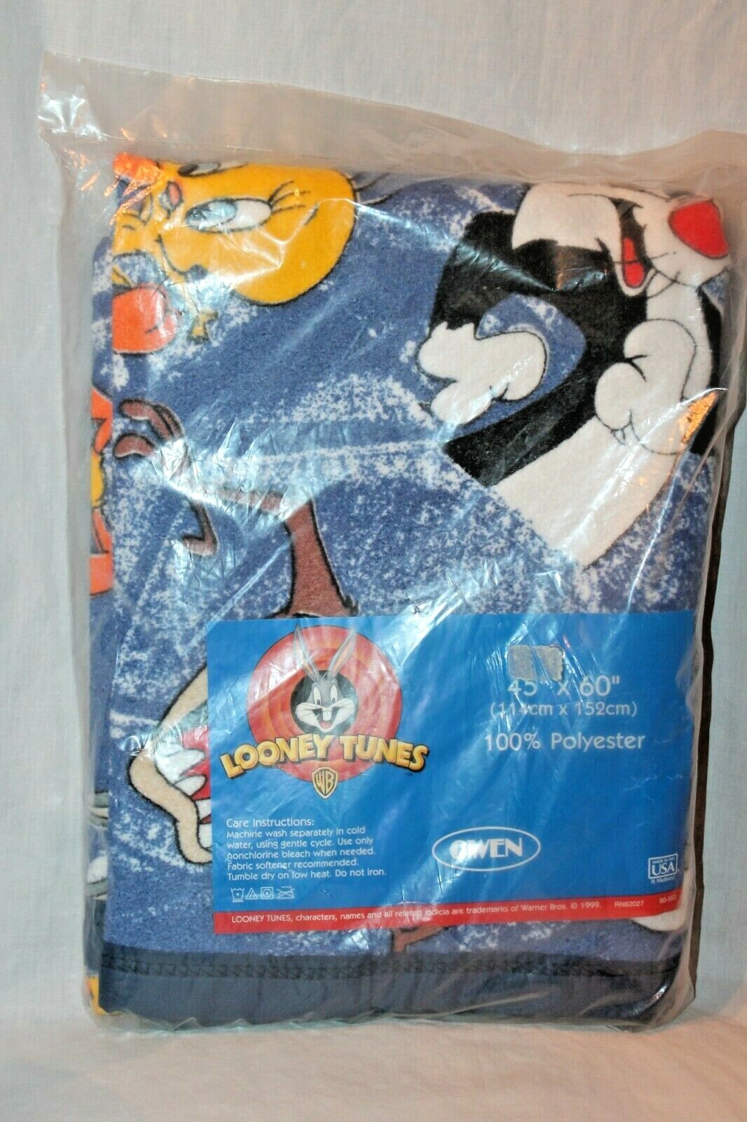 NEW IN PACKAGE VINTAGE 1999 TWEETY LOONEY TUNES 45″ 60″ POLYESTER BLANKET