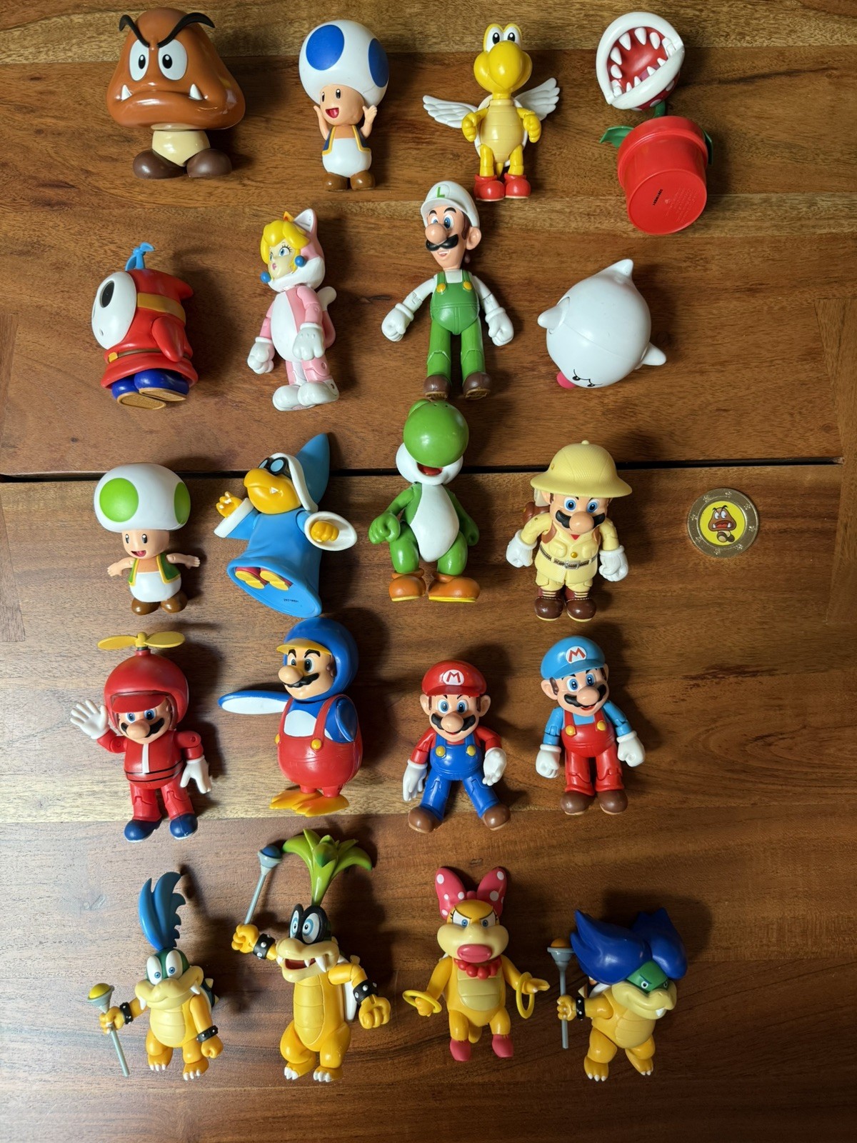 Jakks Pacific Super Mario 4 Inch Lot of 20 Action Figures Yoshi Boo Koopalings