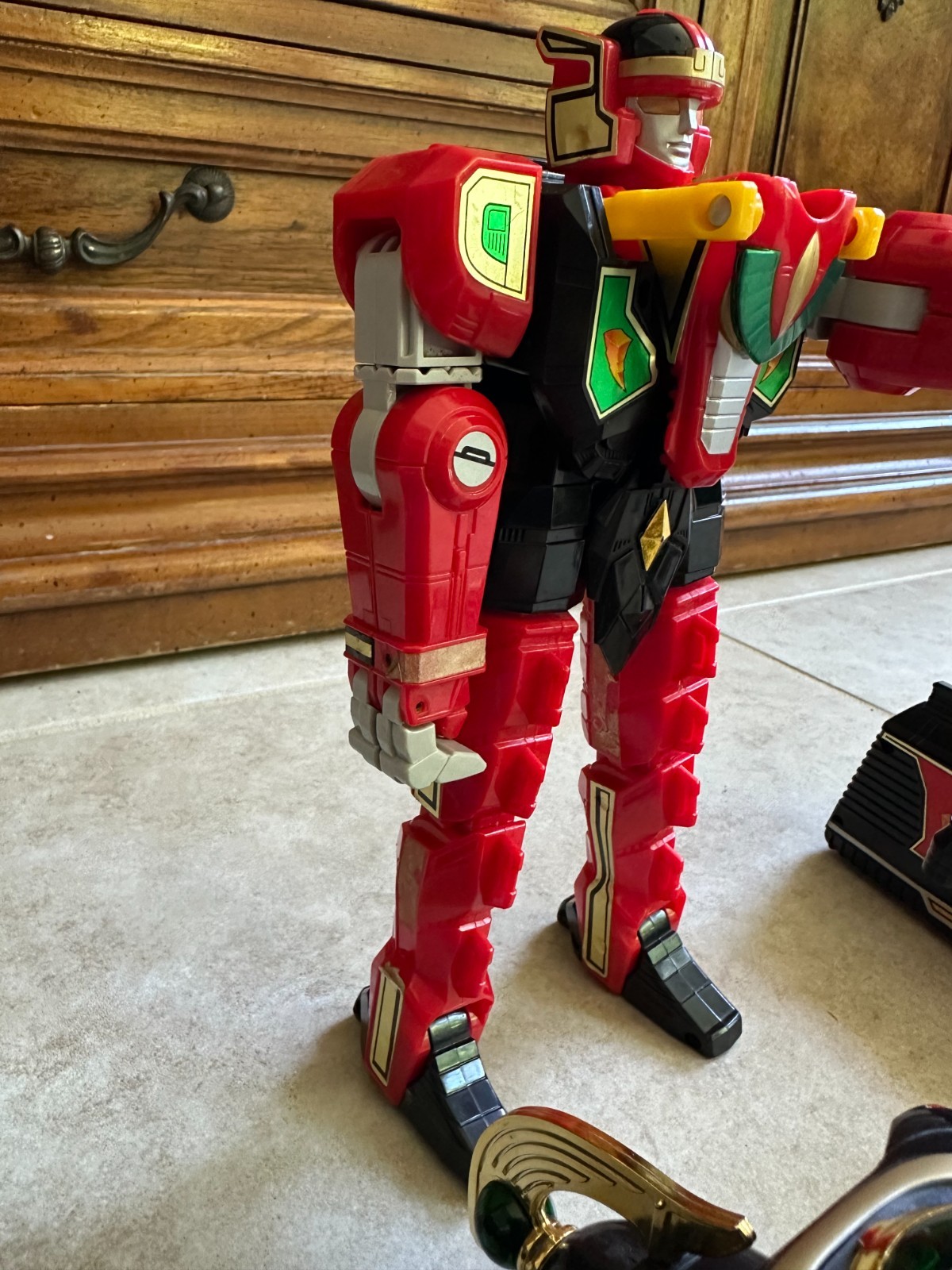 1994 Mighty Morphin Power Rangers Deluxe Thunder Megazord Near Complete
