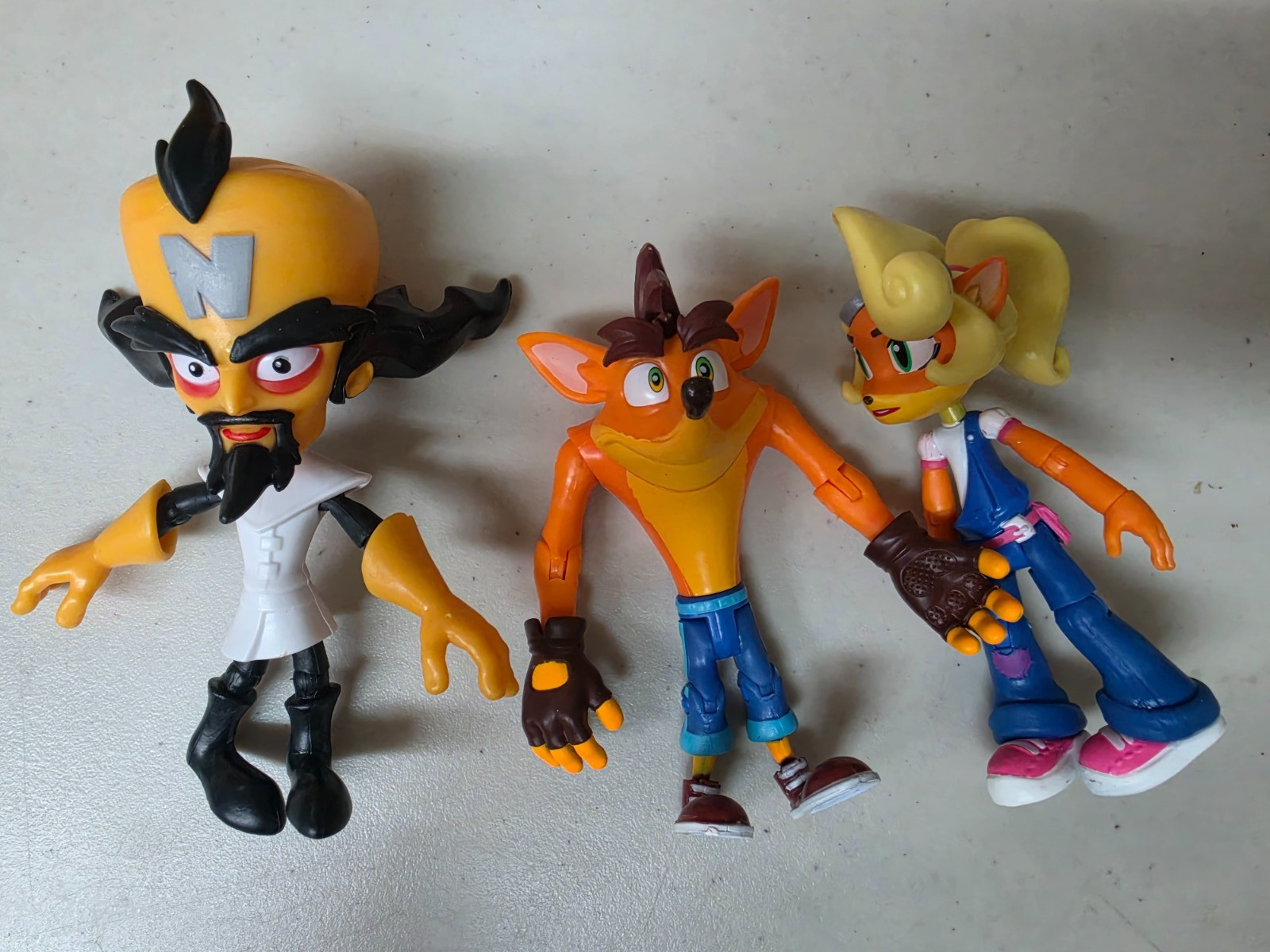 Crash Bandicoot Action Figures Lot x3 Coco Neo 2021 Activision