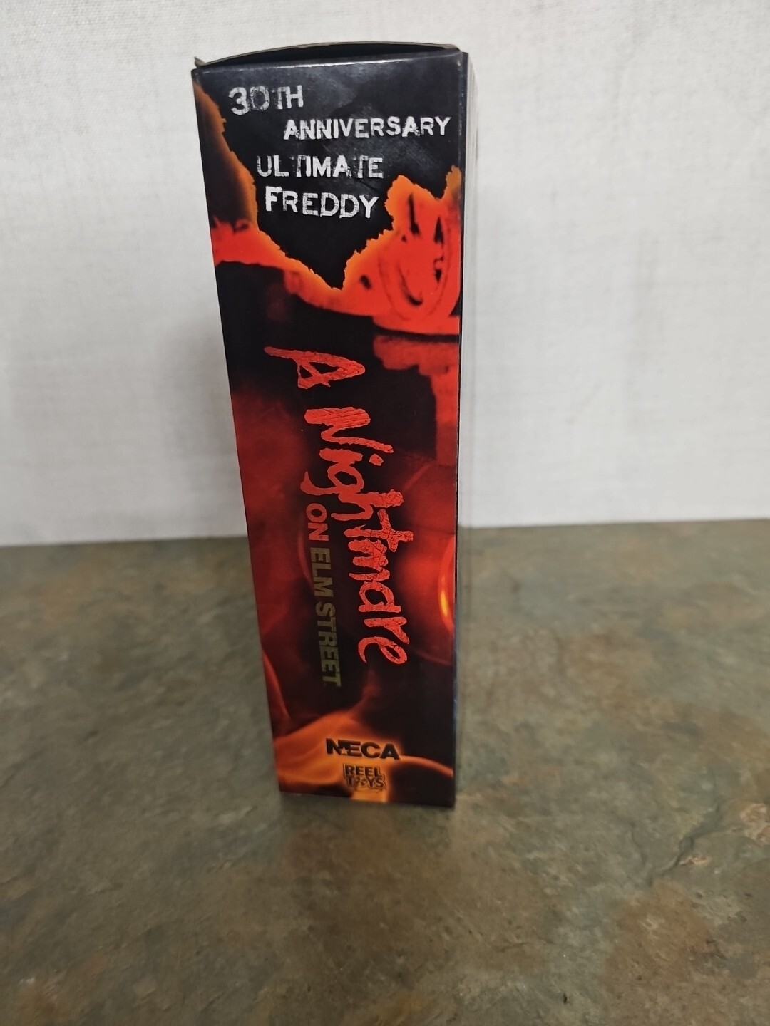NECA A Nightmare On Elm Street Ultimate Freddy Krueger Figure 30th Anniversary