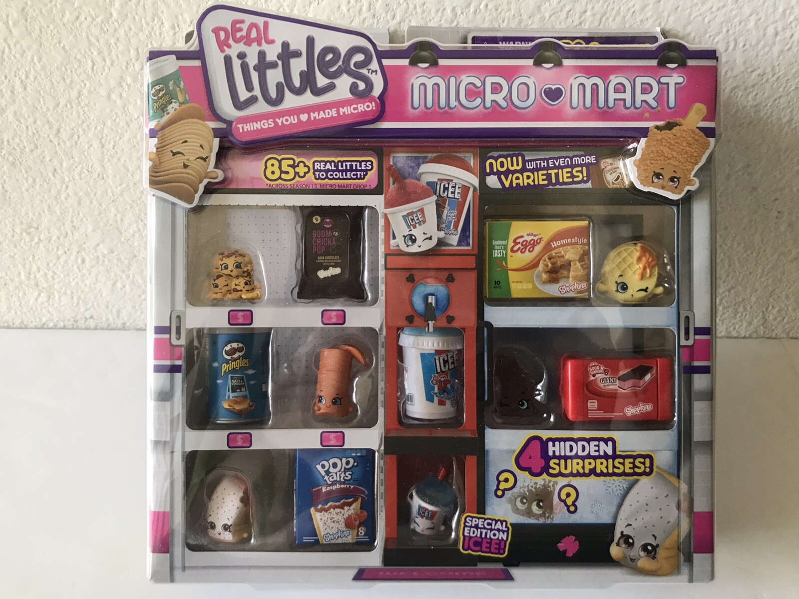 SHOPKINS REAL LITTLES MICRO MART MEGA PACK 16 PIECES 8 LITTLES 8 BRANDED MINIS