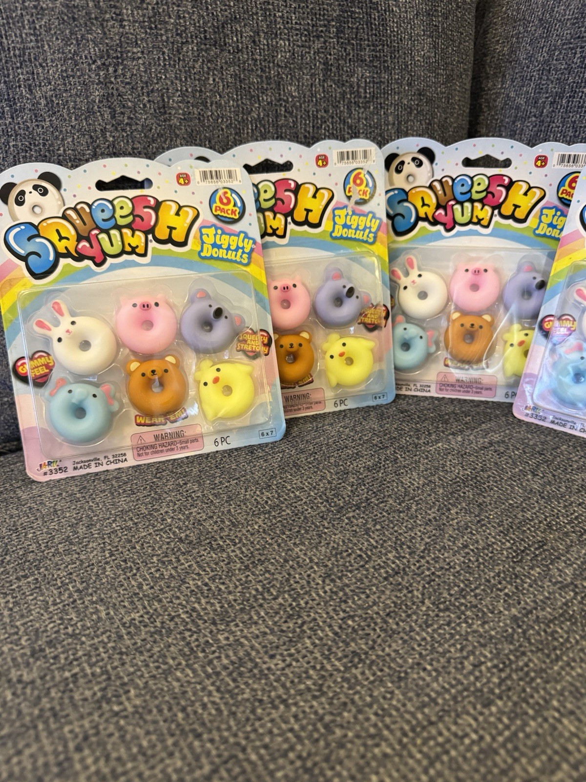 (1) NEW JARU 6 pack SQUEESHY YUM jiggly donut fidget squeeze & stretch toys.