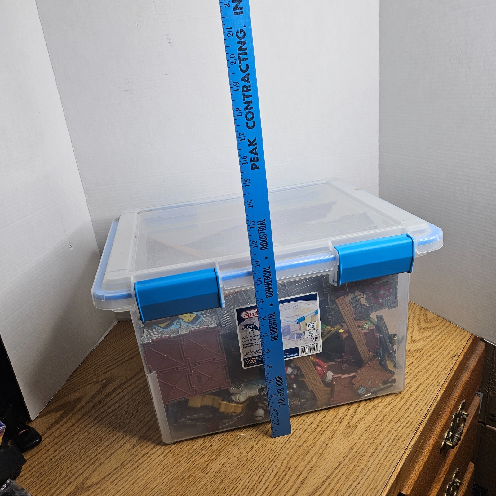 Over 10lbs of Jazwares Fortnite 4” and 6″ Inch Action Figure Lot (see Photos)