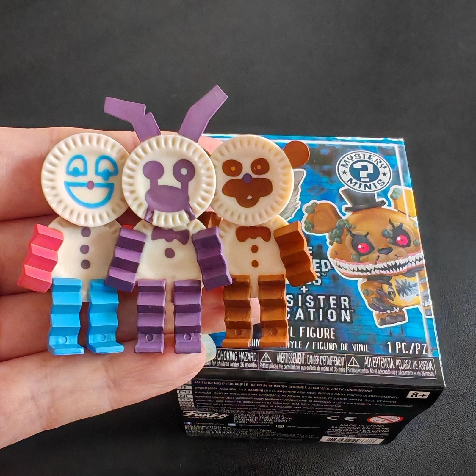 Funko Five Nights At Freddy’s Mystery Mini FNAF Paper Pals 1/72 Exclusive