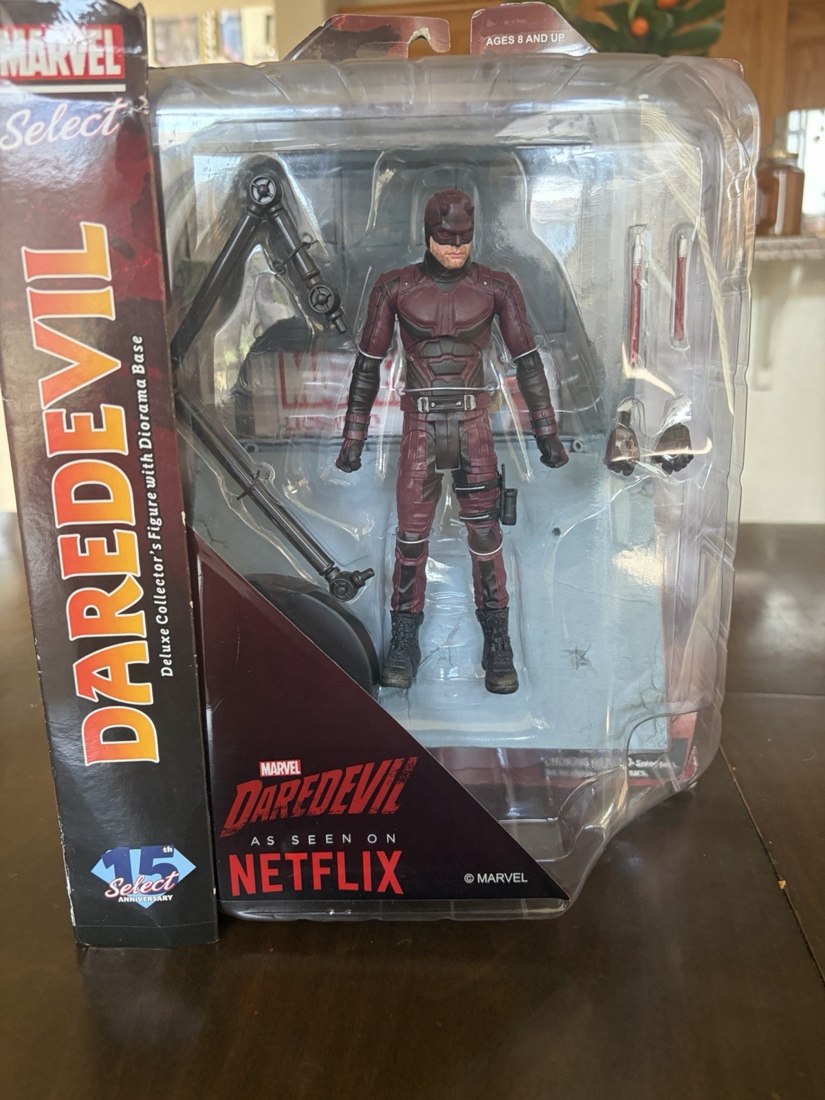 Daredevil Netflix Series Collectible Figure 7 Inch Diamond Select Toys