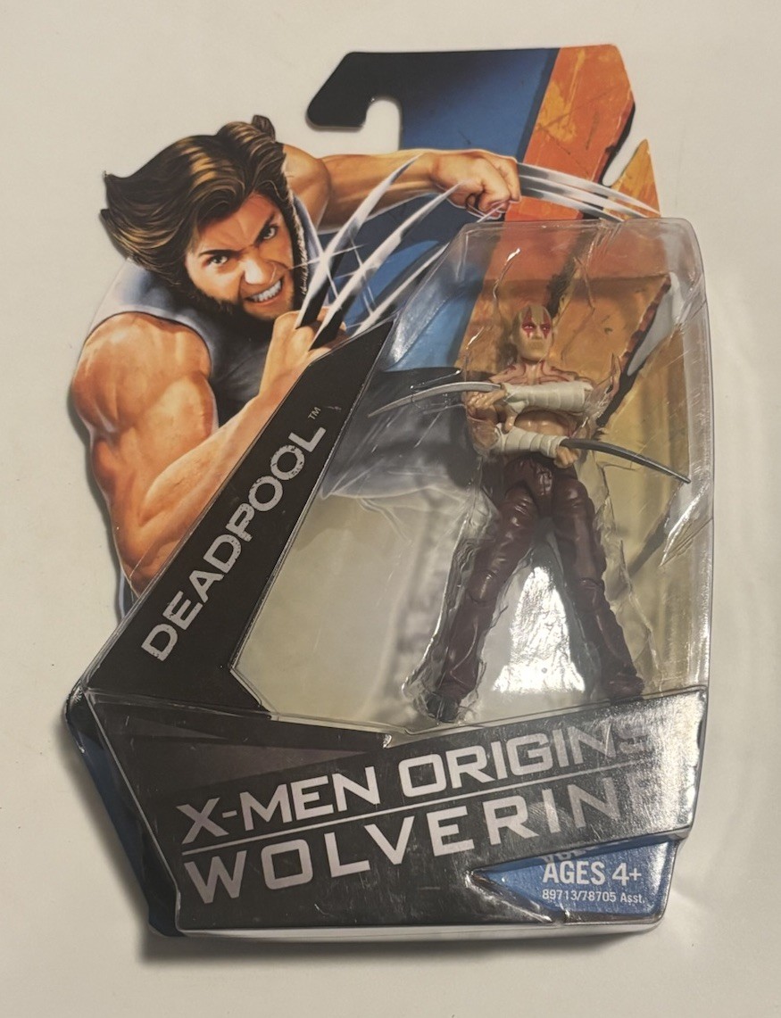 Marvel Universe X-Men Wolverine Origins – Deadpool 3.75″ Action Figure