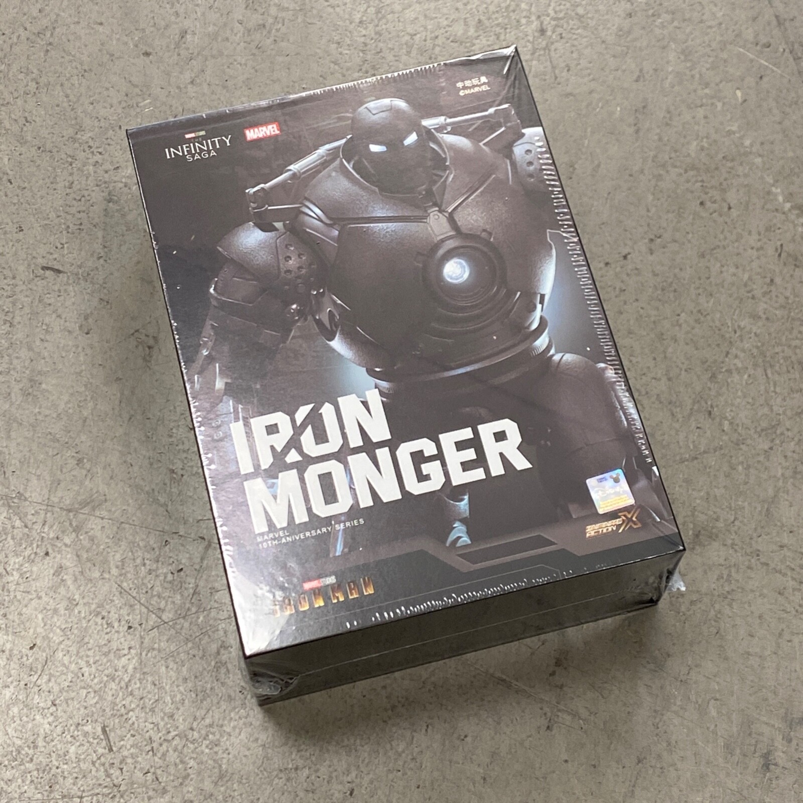 1915-01: ZD Toys Marvel Iron Man Iron Monger 9″ action figure (LED Ver.)
