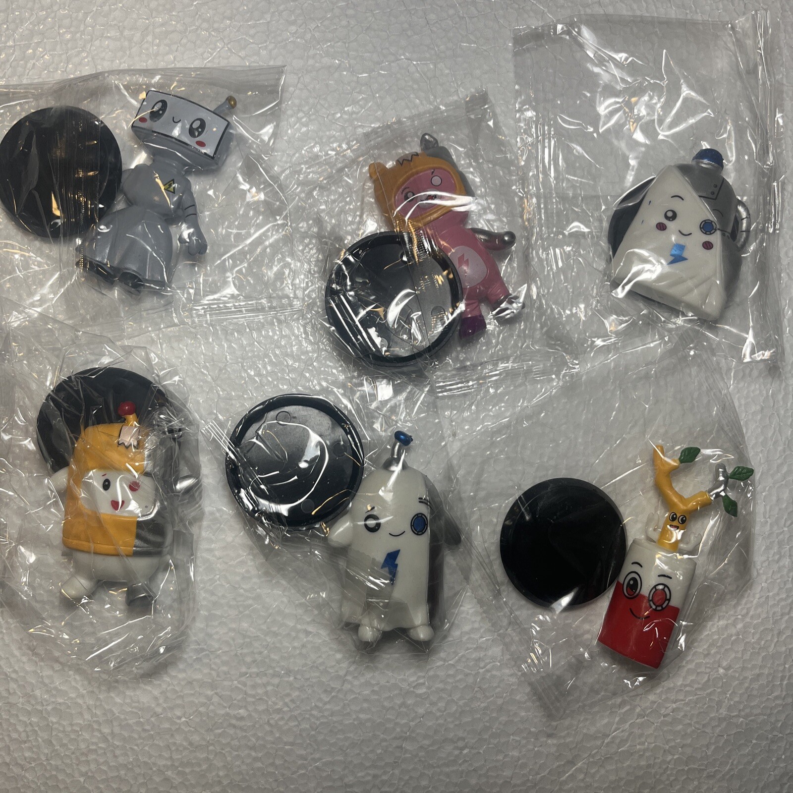 Lanky Box Figures Lot Of 6