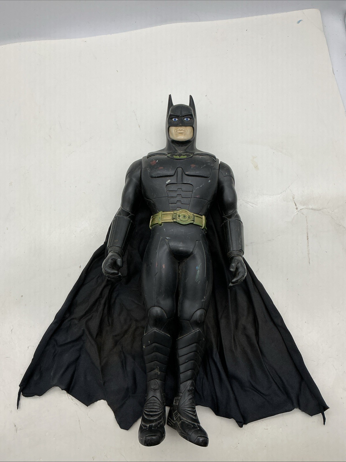 Batman Returns 14″ Action Figure 1992 DC Comics Plastic Lightweight (11)