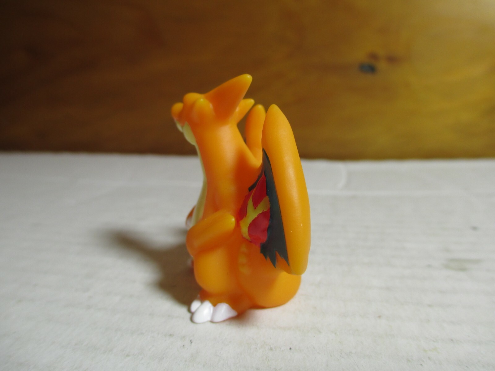 B. 14 Pokemon Finger Puppet Mega Charizard Y Catch Them All Nintendo Bandai