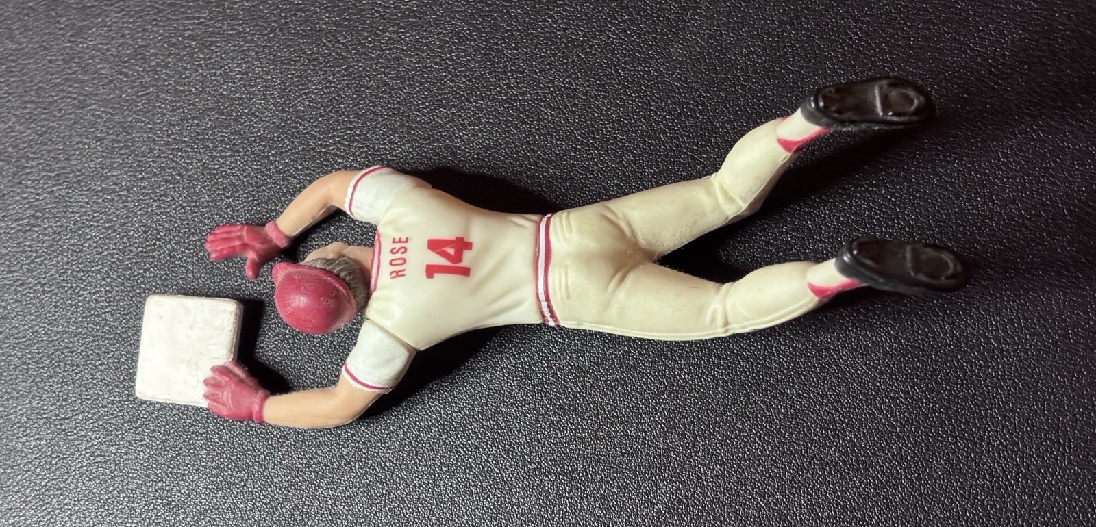 Pete Rose Cincinnati Reds 1989 MLBP Loose Figure Sliding Into Base