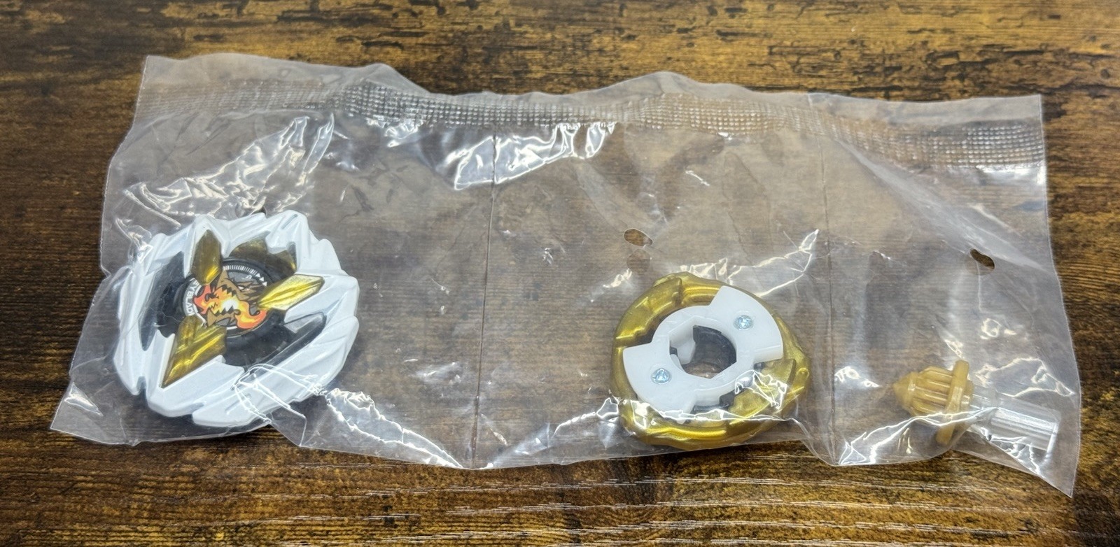 Takara Tomy Beyblade X | UX-00 Dran Buster 3-70N White NWOP