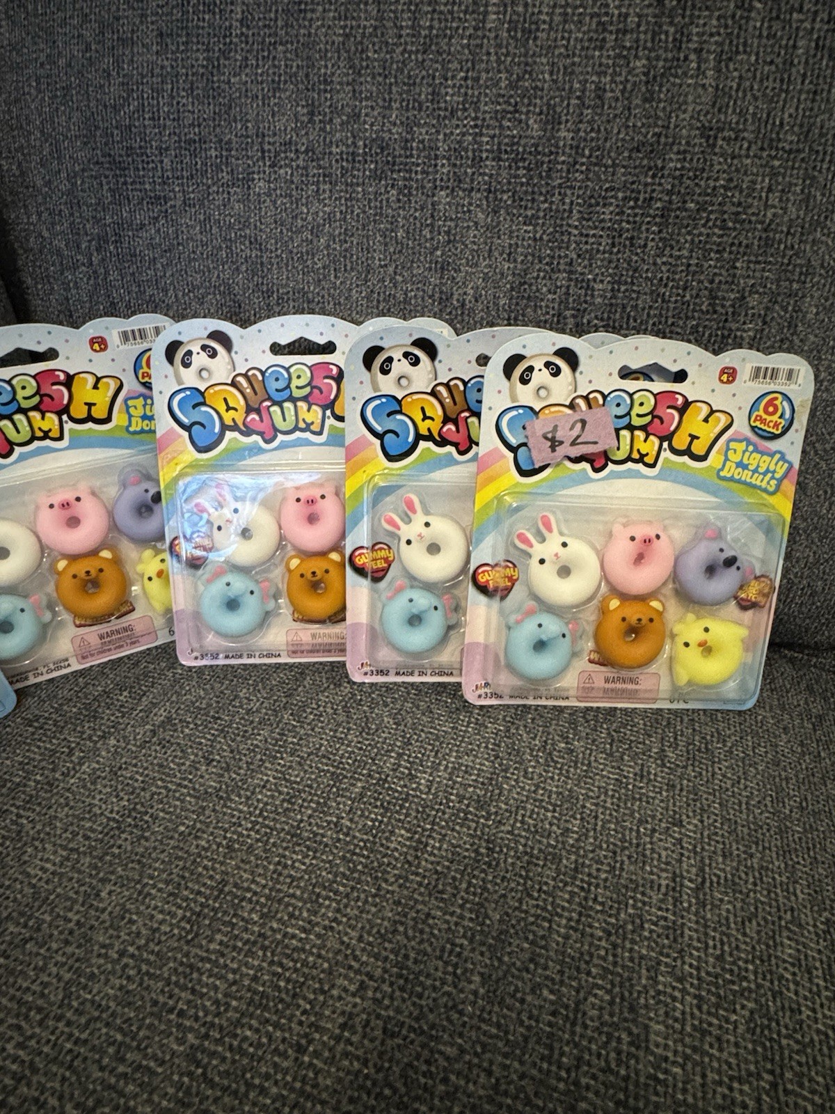 (1) NEW JARU 6 pack SQUEESHY YUM jiggly donut fidget squeeze & stretch toys.