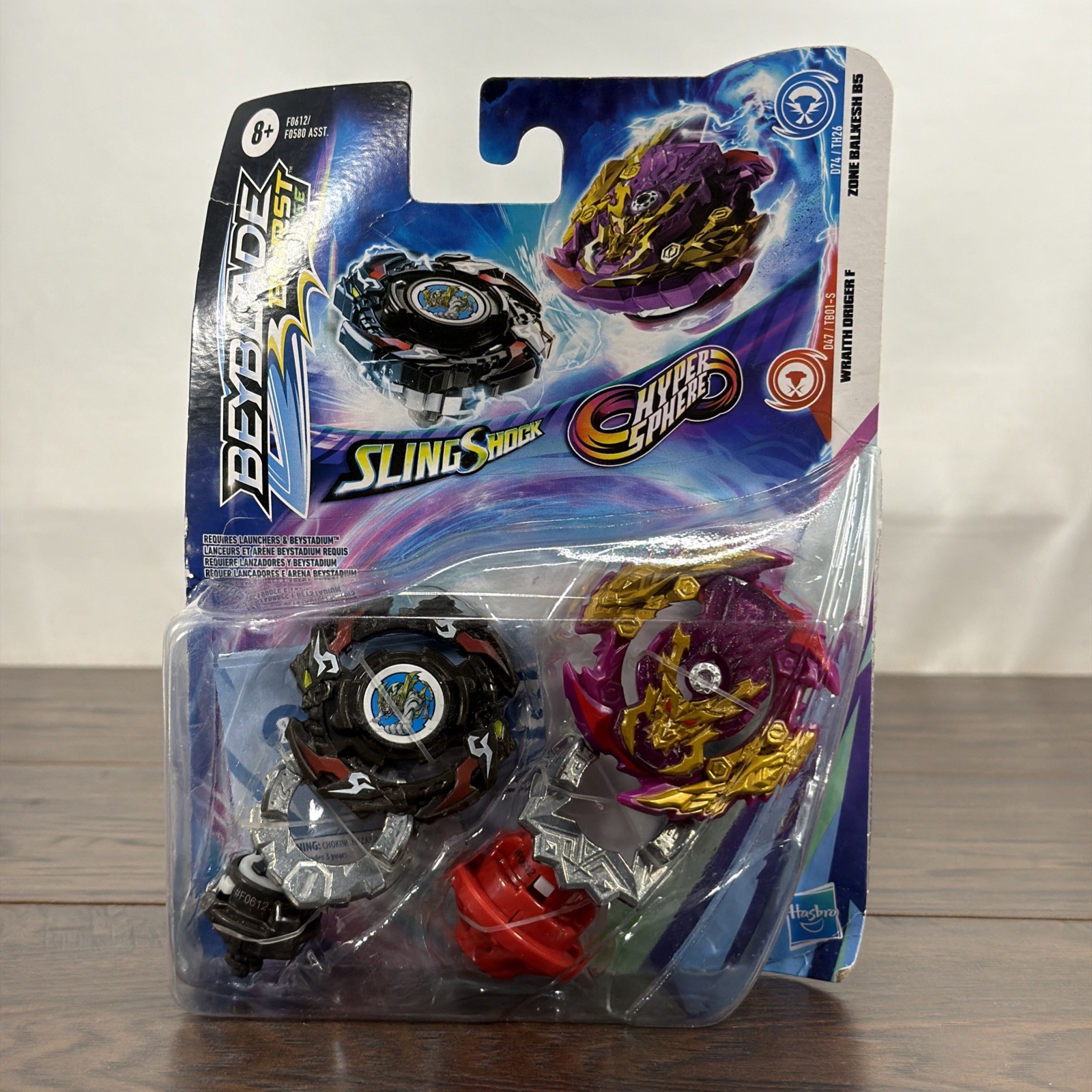 Beyblade Burst Surge SlingShock HyperSphere Wraith Driger F vs. Zone Balkesh B5