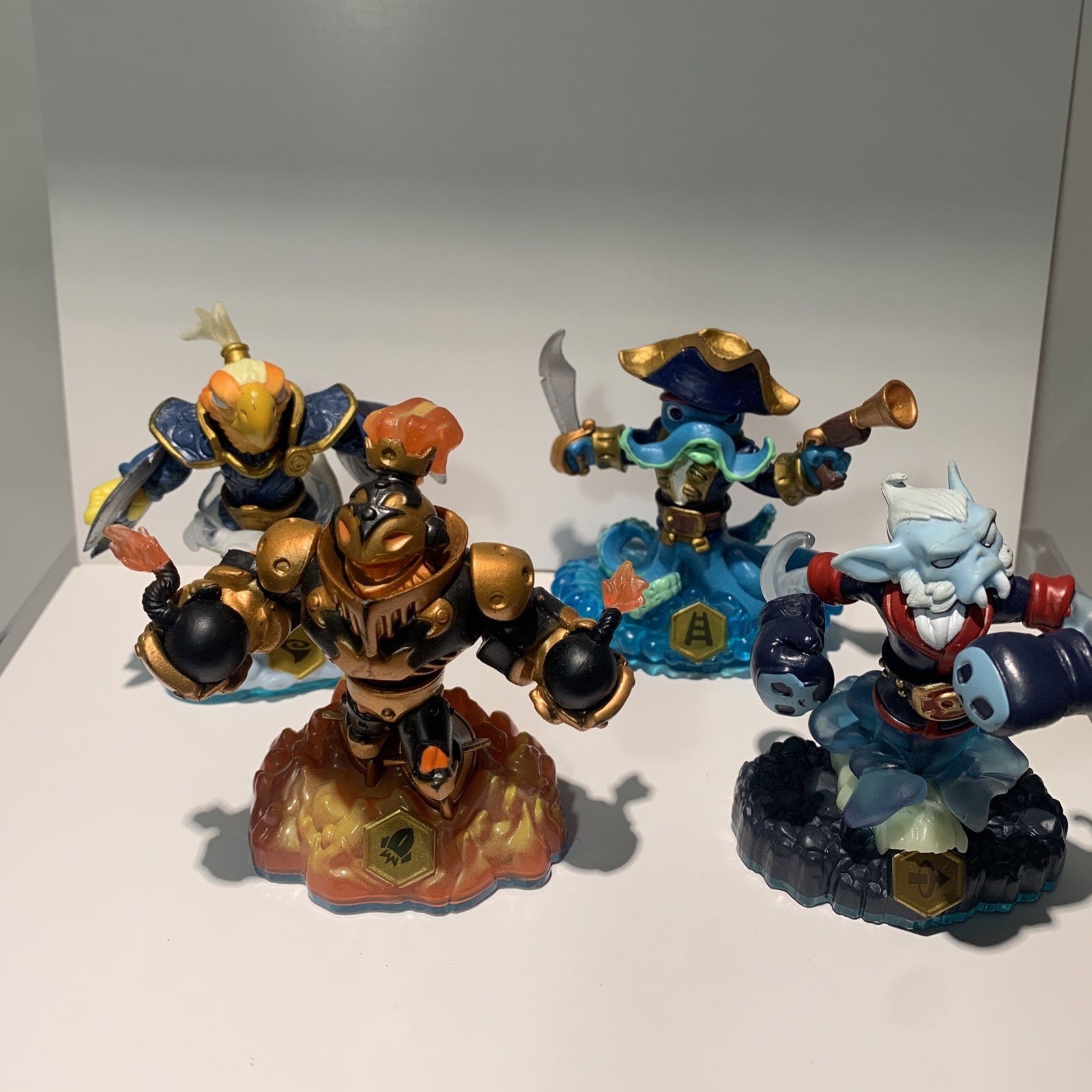 Skylanders SWAP Force Lot Of 4 Swapable Figures