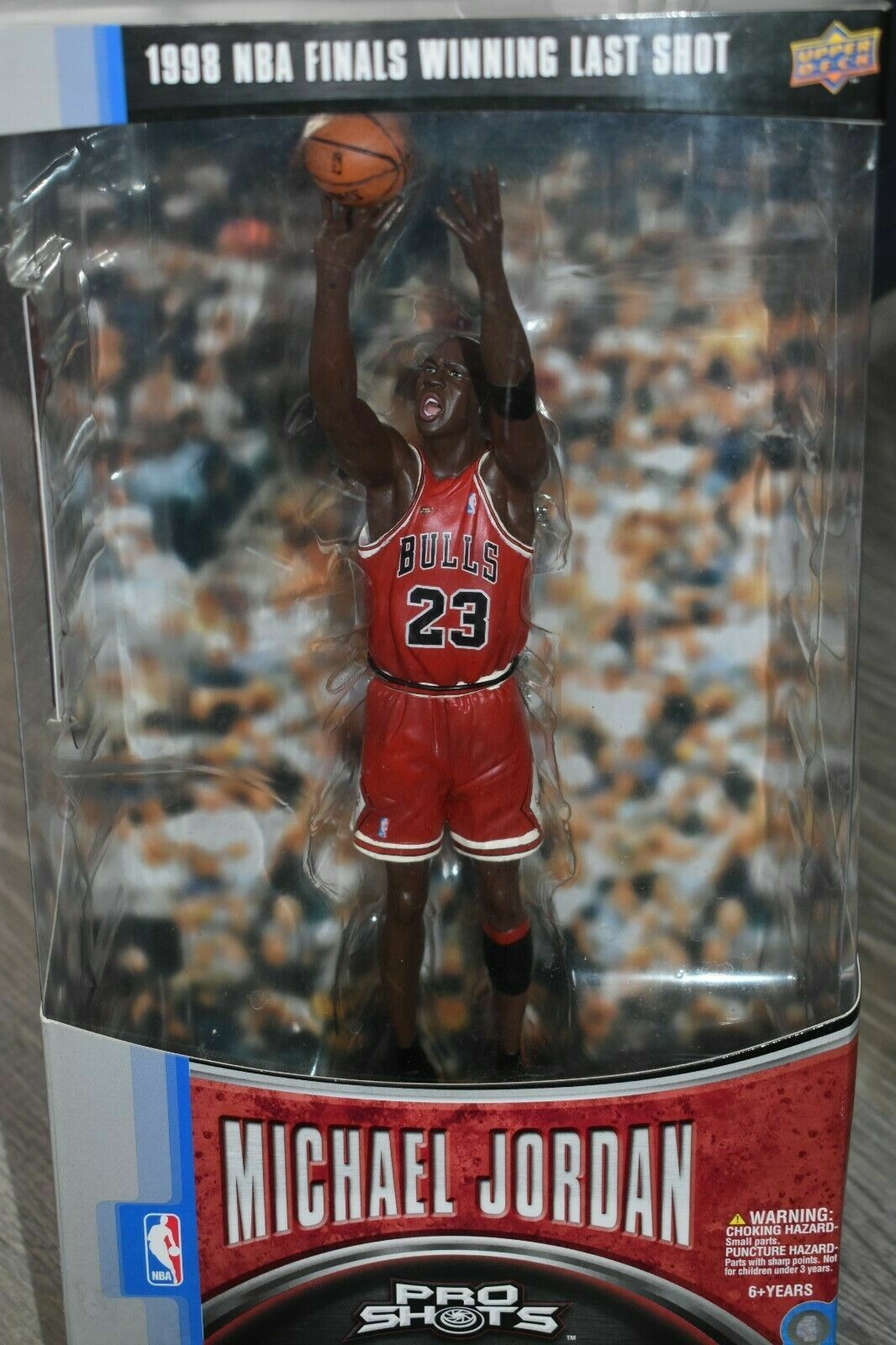 McFarlane Michael Jordan 1998 NBA Finals Winning Last Shot 8″ Figure