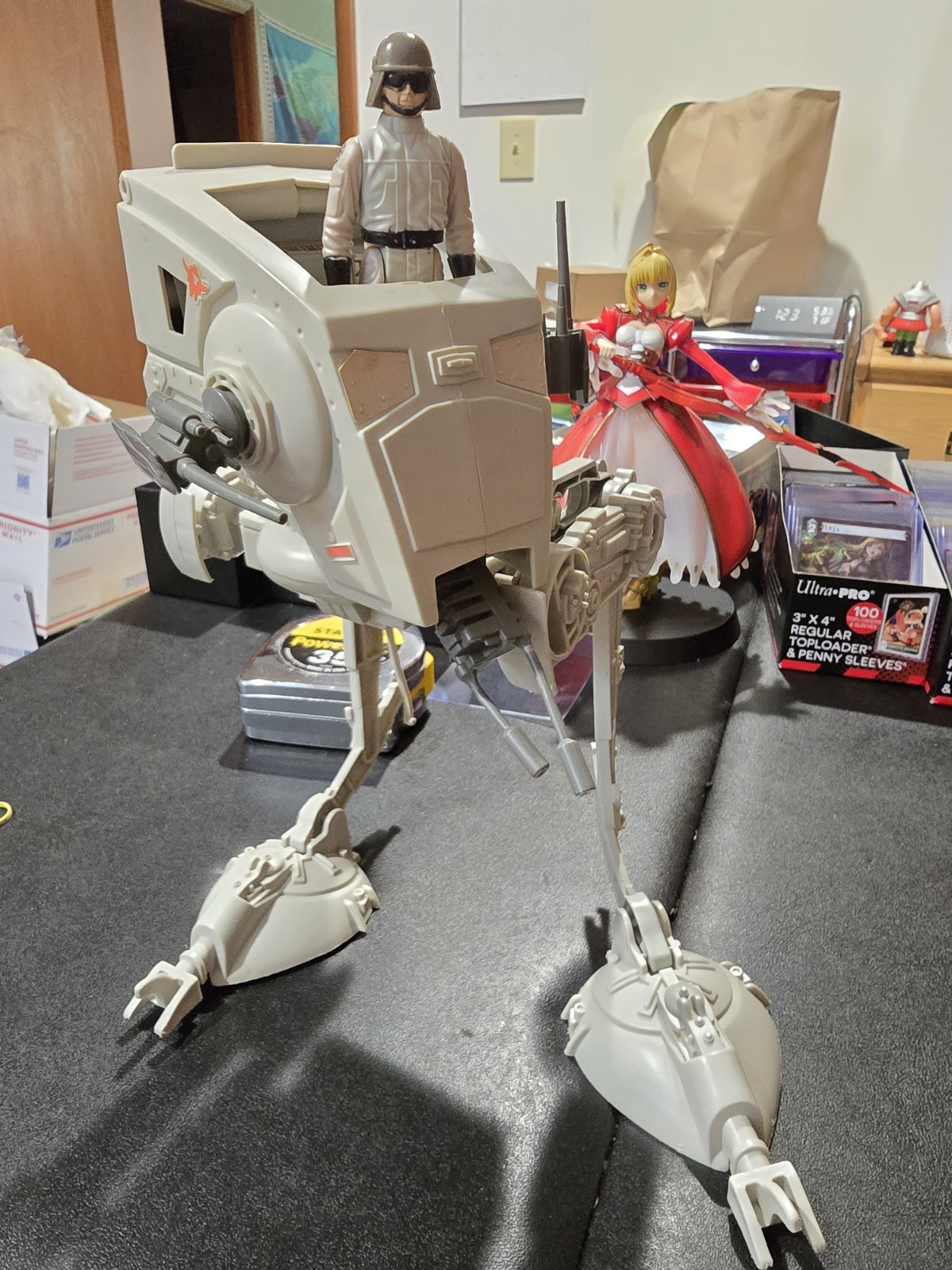Kenner Star Wars 1982 AT-ST Scout Walker Vintage Original With Driver