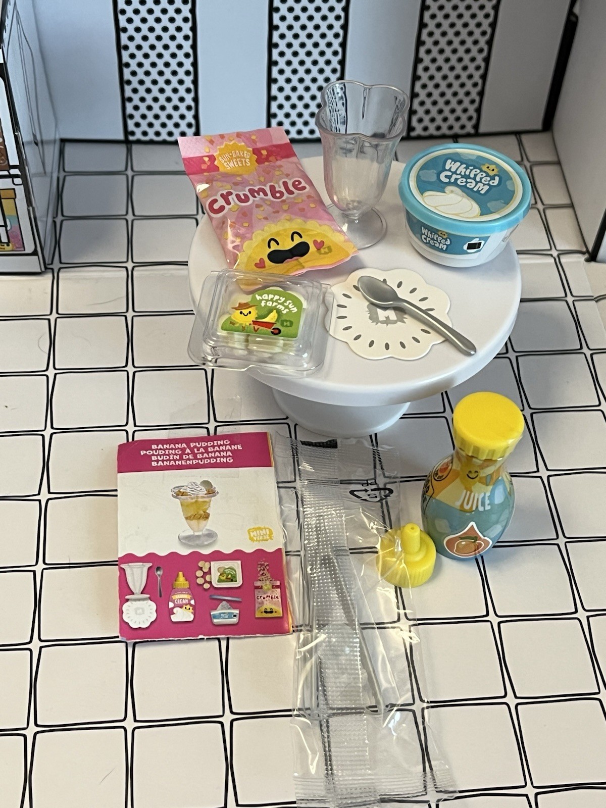 NEW Miniverse Diner Series 1 – Banana Pudding (Includes Post Recall Resin)
