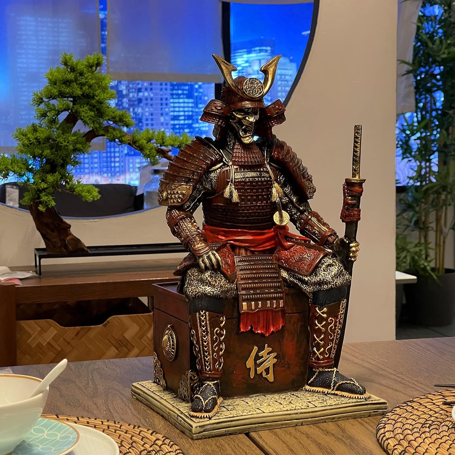 Japanese Samurai Warrior Figurine – Red Gold Decor^-