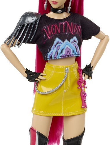 KPop Demon Hunters HUNTR/X: Mira “How It’s Done” Doll PRESALE (SHIPS ON 7/30/26)