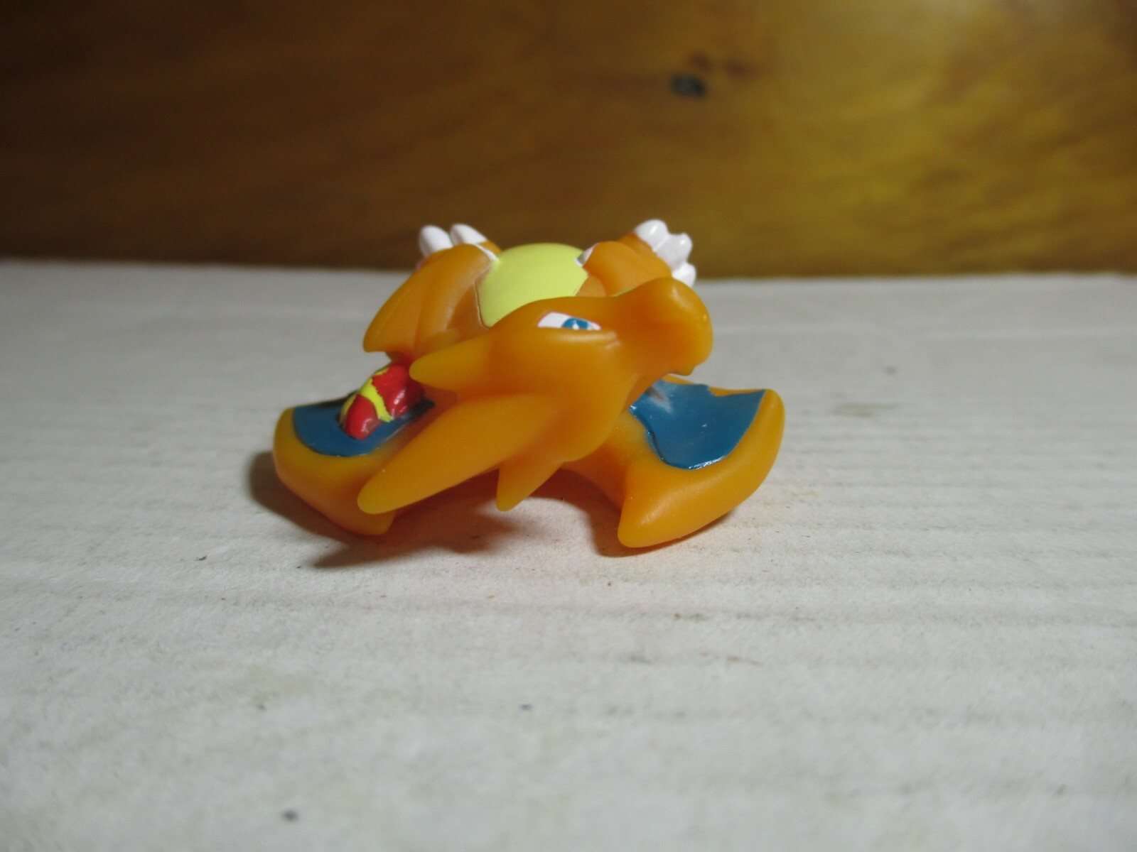 B. 14 Pokemon Finger Puppet Mega Charizard Y Catch Them All Nintendo Bandai