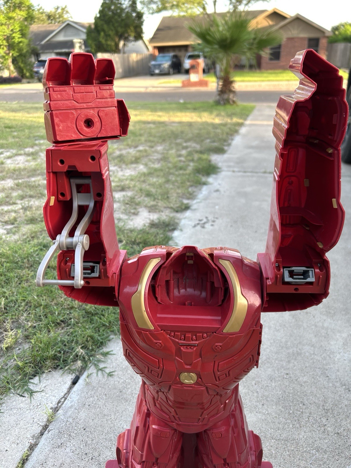 Marvel Avengers Iron Man Hulkbuster Playset, Red Plastic Comic Book Heroes