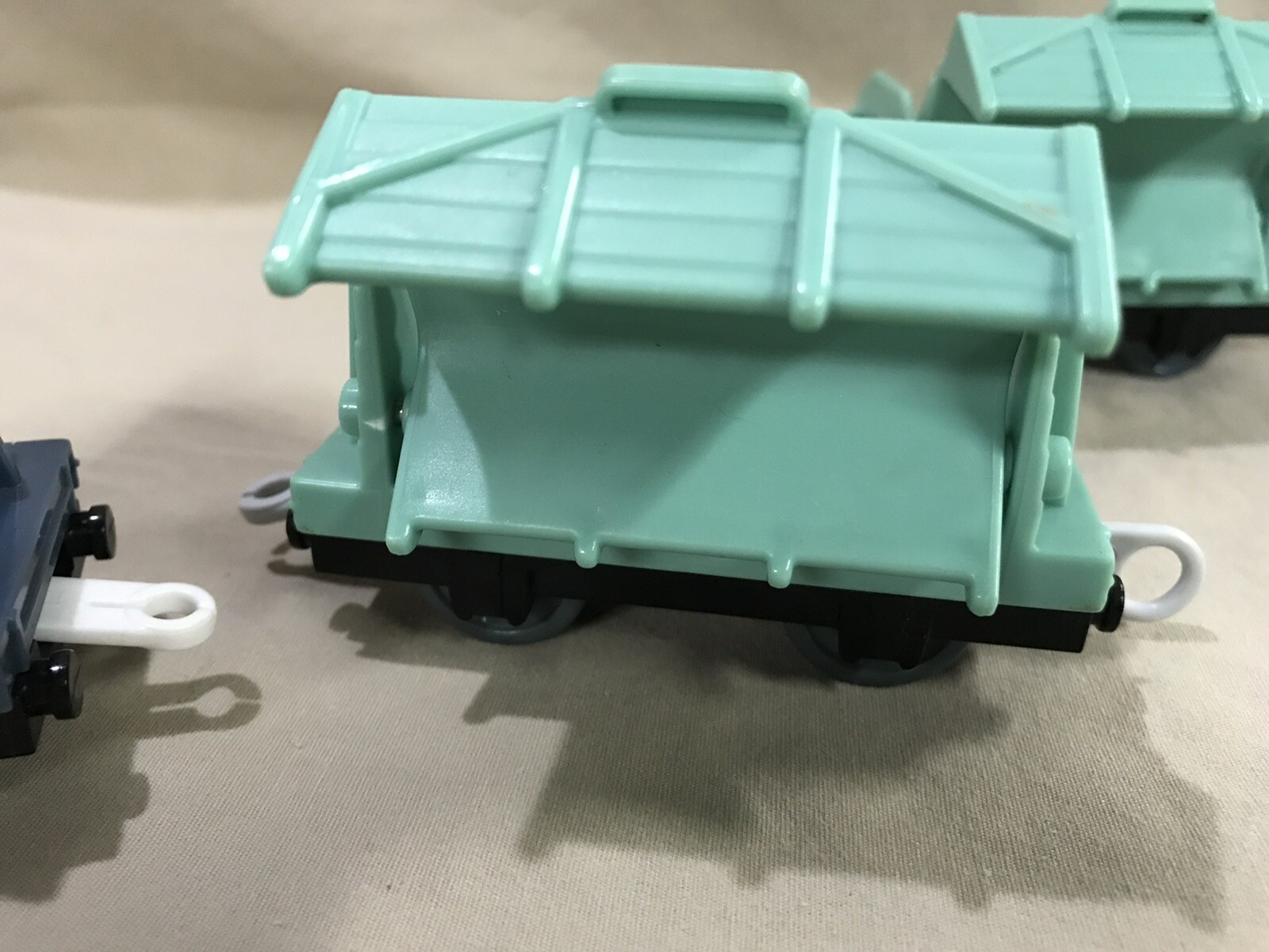 Thomas Engine Trackmaster 3 Tipping Cargo Cars Mattel Varies Lot