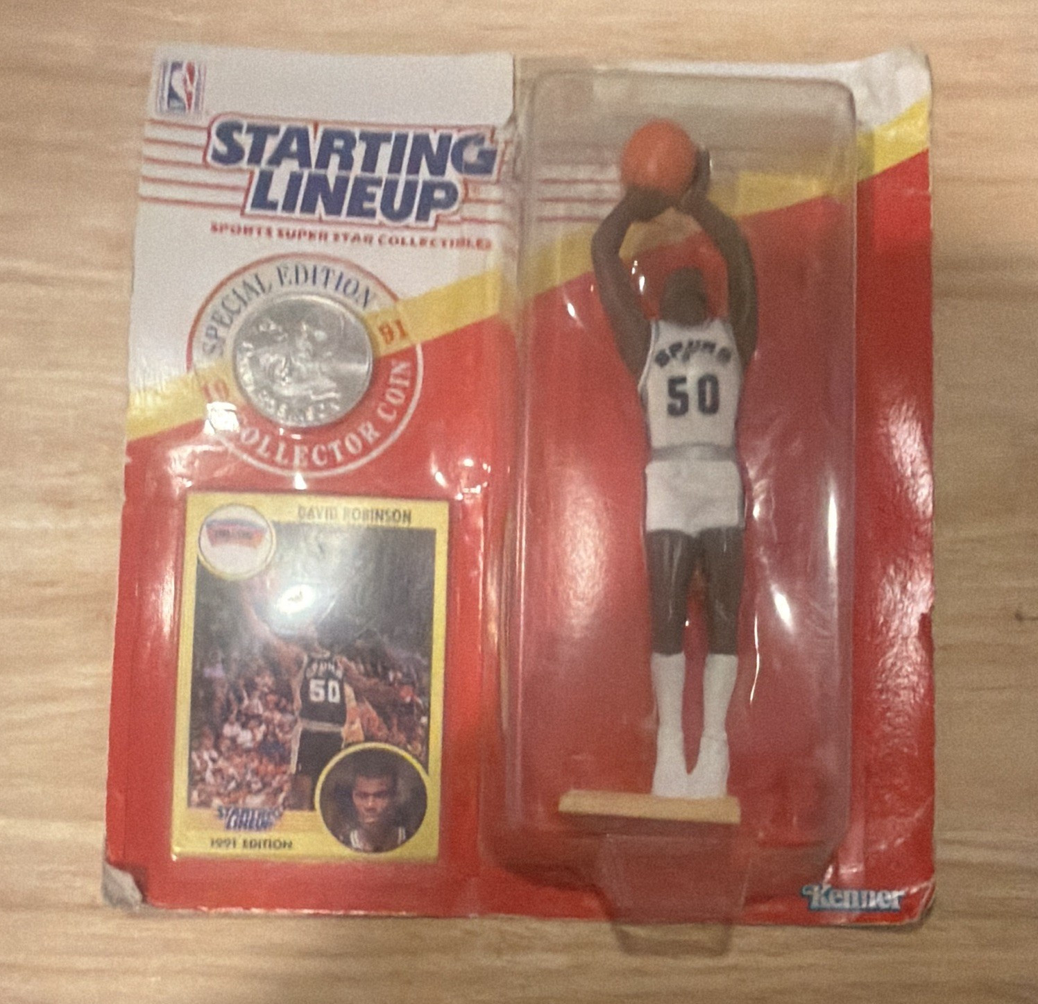 Kenner Starting Lineup David Robinson 1991 Special Edition Action Figure w/ Coin