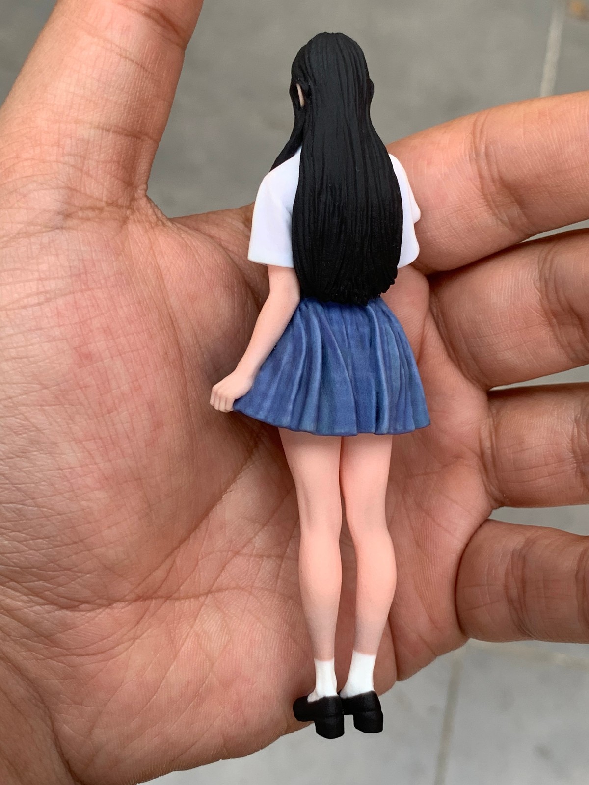 Painted 1/16 1/18 1/12 Asia Student Girl Uniform Statue Dispaly For Cars Vehicle
