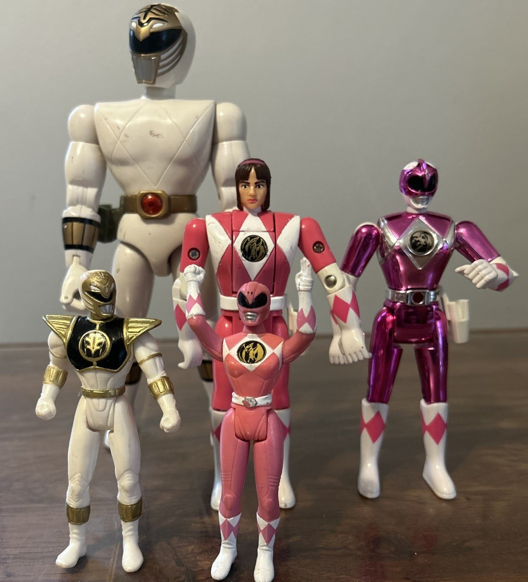 Power Ranger Figure toy Lot – Bandai / Pink and White Rangers All sizes used