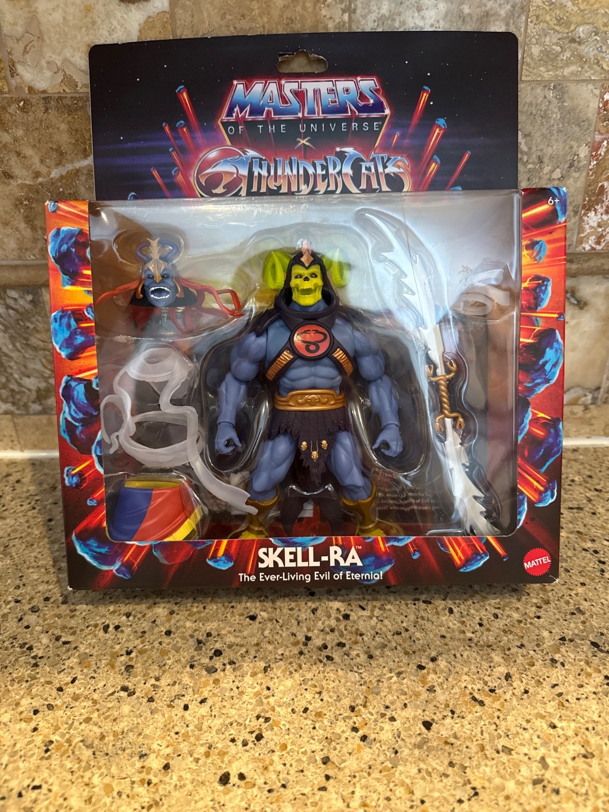 Mattel Masters Of The Universe Motu X Thundercats Deluxe Skell-Ra (w/2 cards)
