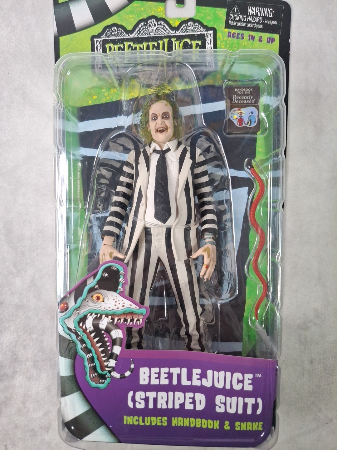 Beetlejuice Red Tuxedo 7″ NECA Action Figure w/Handbook & Snake New Sealed