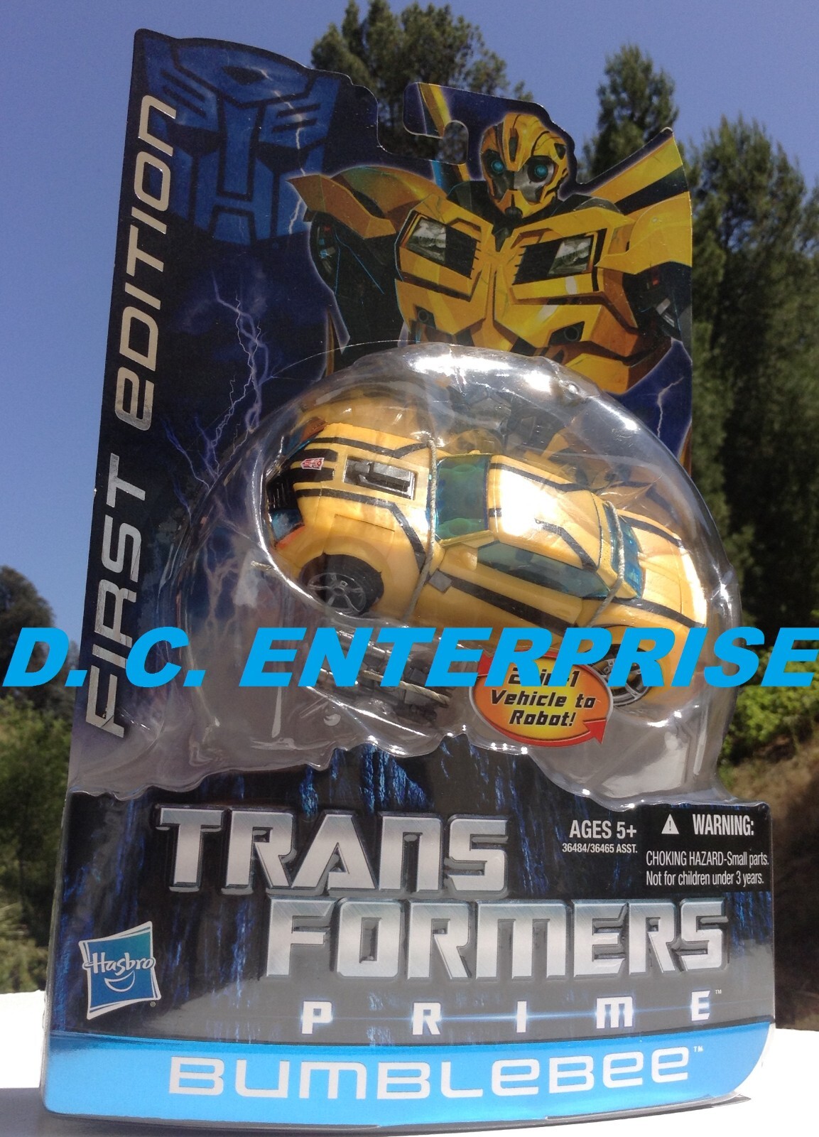 TOMY HASBRO TRANSFORMERS PRIME DELUX BUMBLEBEE FIRST EDITION SCOUT NIB CHINA2011