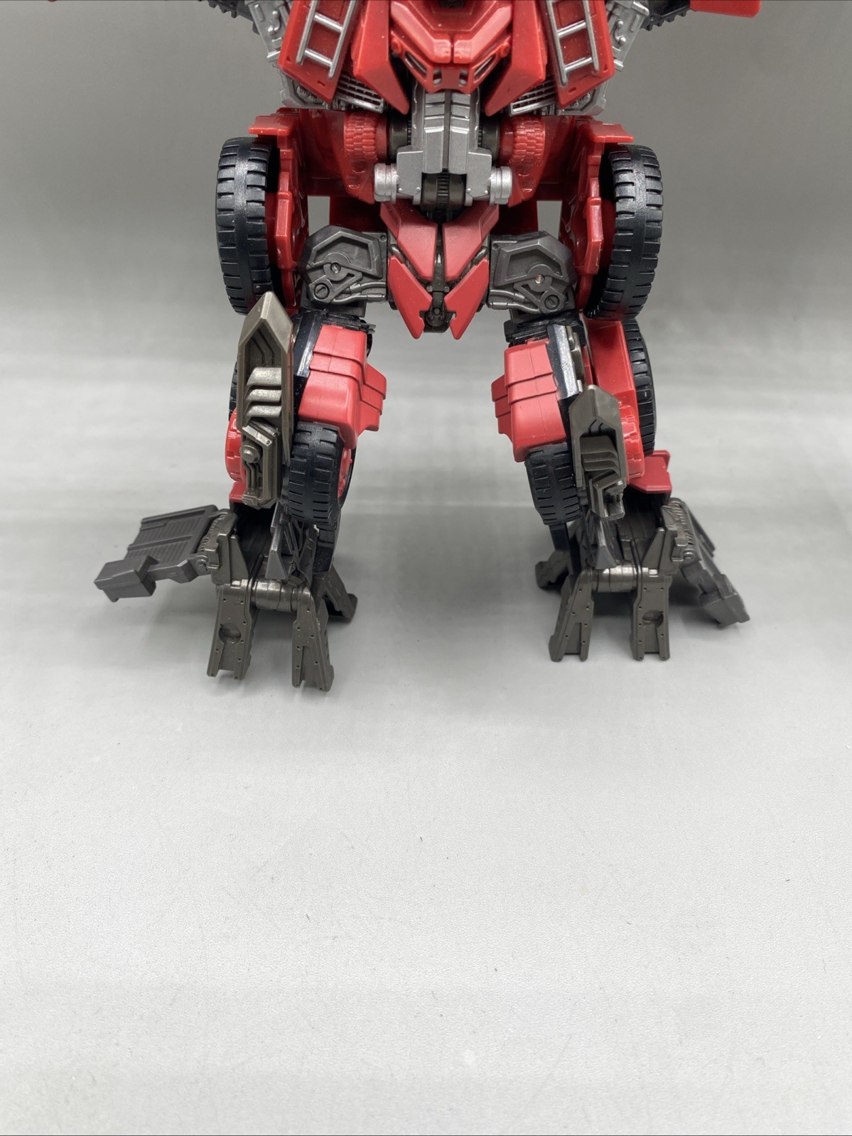Transformers Studio Series 66 Leader Class Overload Constructicon Figure