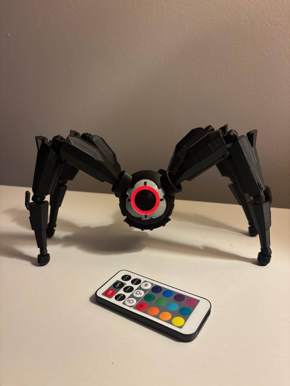 Arc Raiders Leaper LED Light Up Figurine – 3D Printed Sci-Fi Robot Model