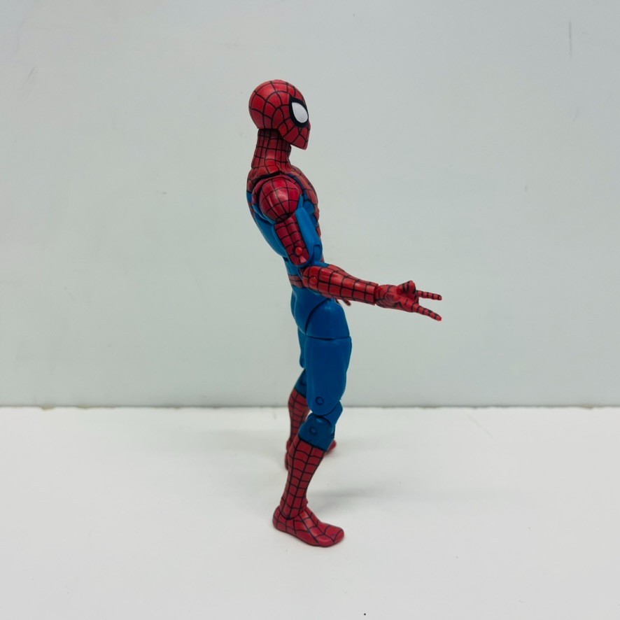Marvel Legends Spider-Man 6″ loose Spiderman Retro Hasbro Animated Peter Parker
