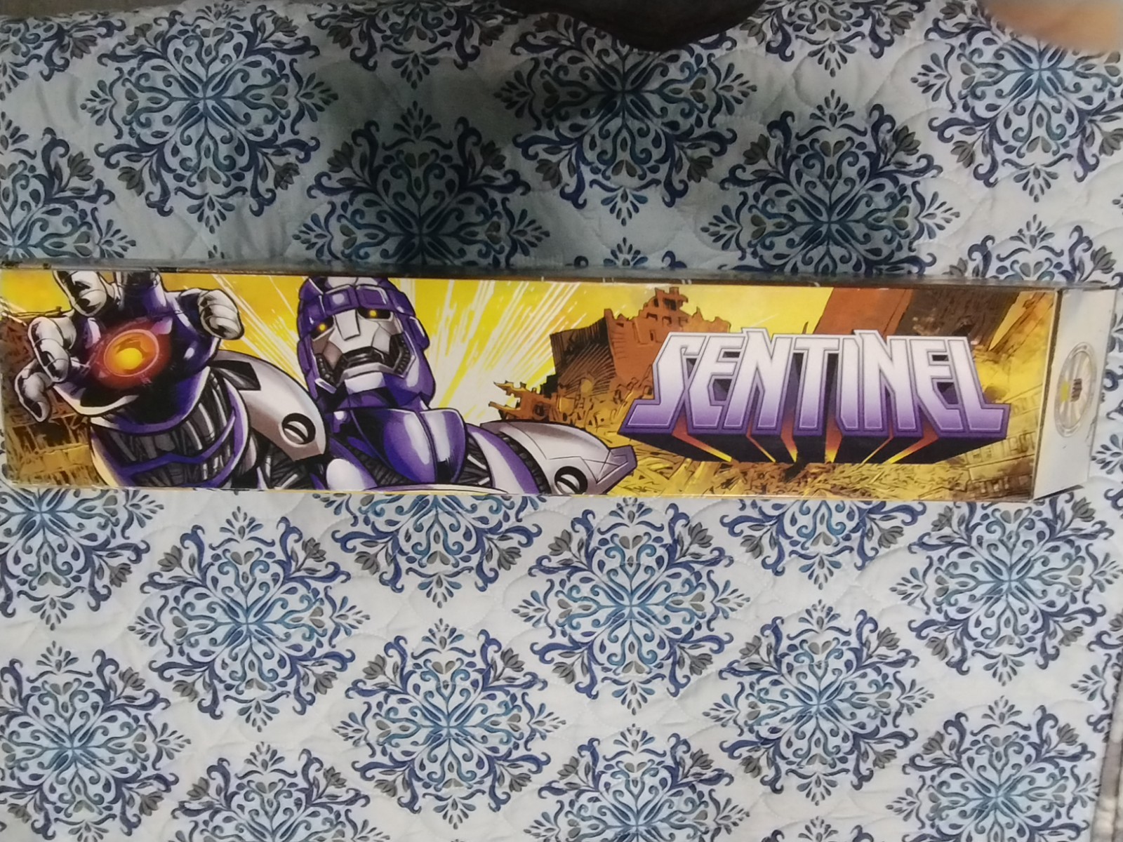Marvel Universe Sentinel with Wolverine