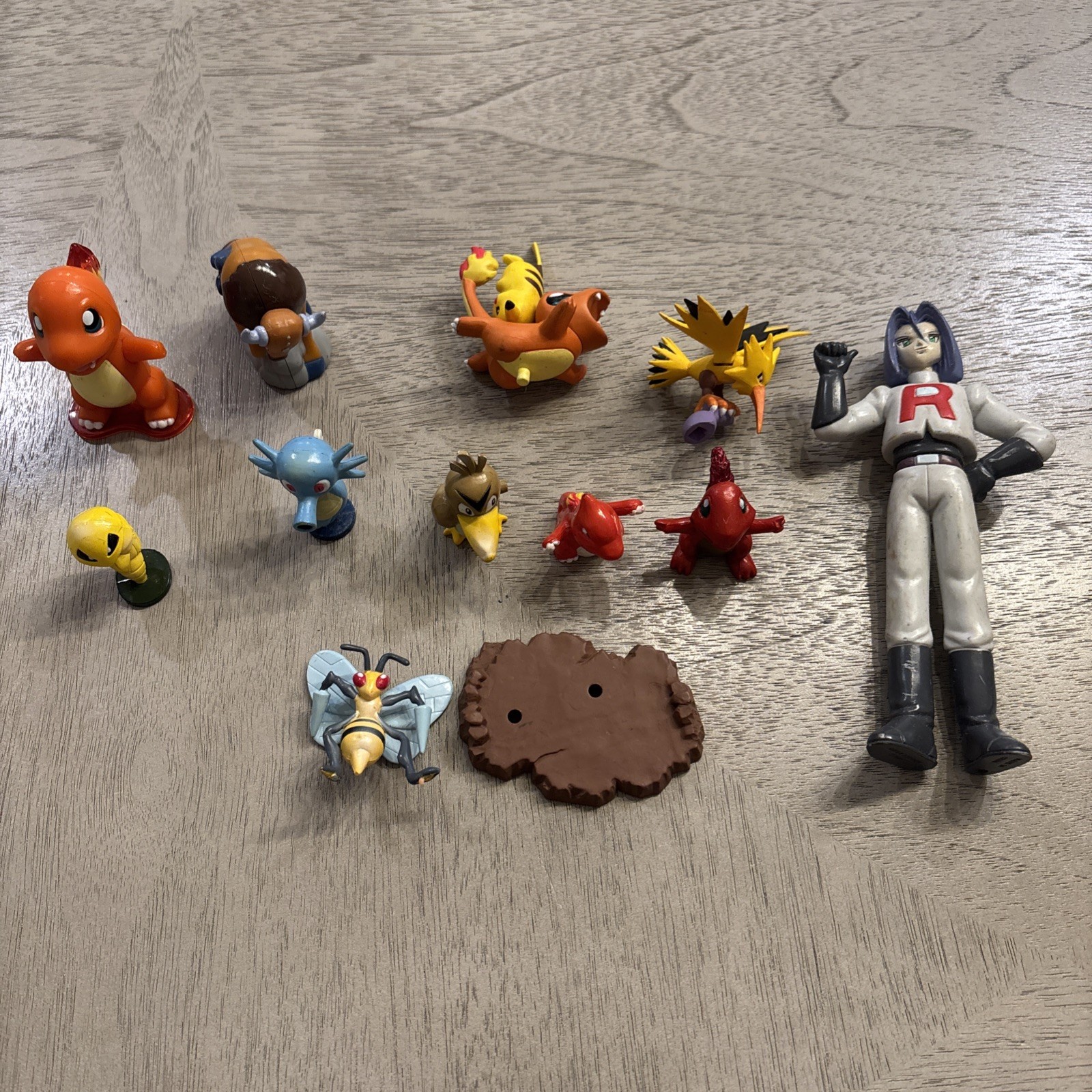 Lot of 11 Pokémon Figures & Toys – Mixed Characters – Play Set Bundle