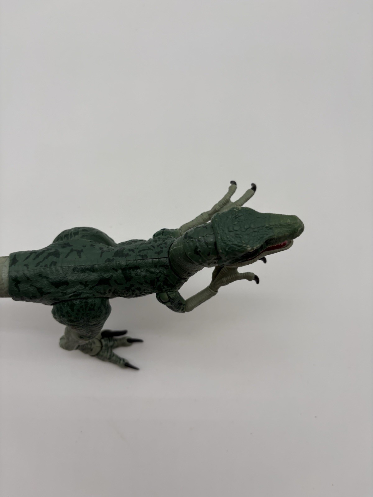 Mattel Amber Collection Jurassic World Velociraptor Delta figure READ