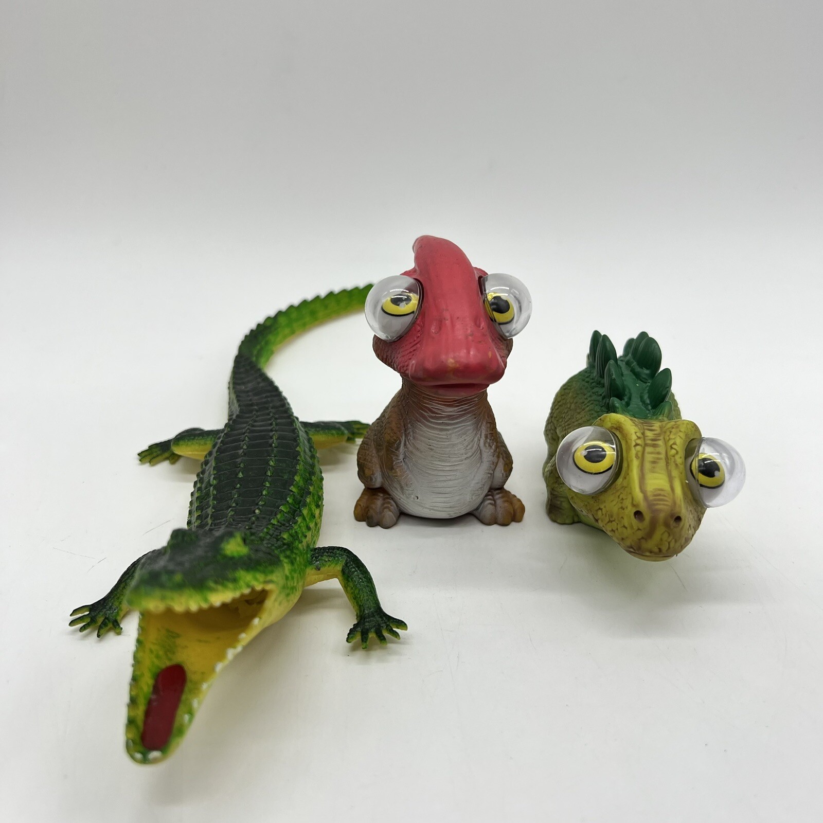 Unbranded Squeeze Toys Alligator Dinosaurs Pop Big Eyes Toy Lot Of 3