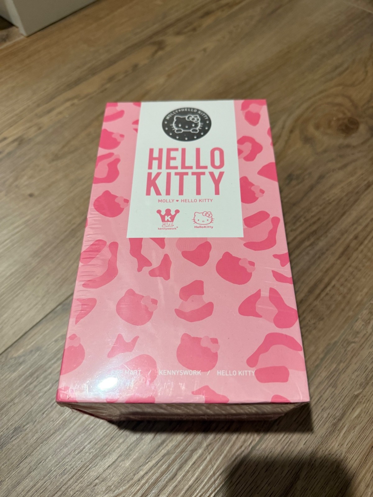 POP MART MOLLY X Hello Kitty Hello Molly Pink 2018 Limited Edition Sealed New